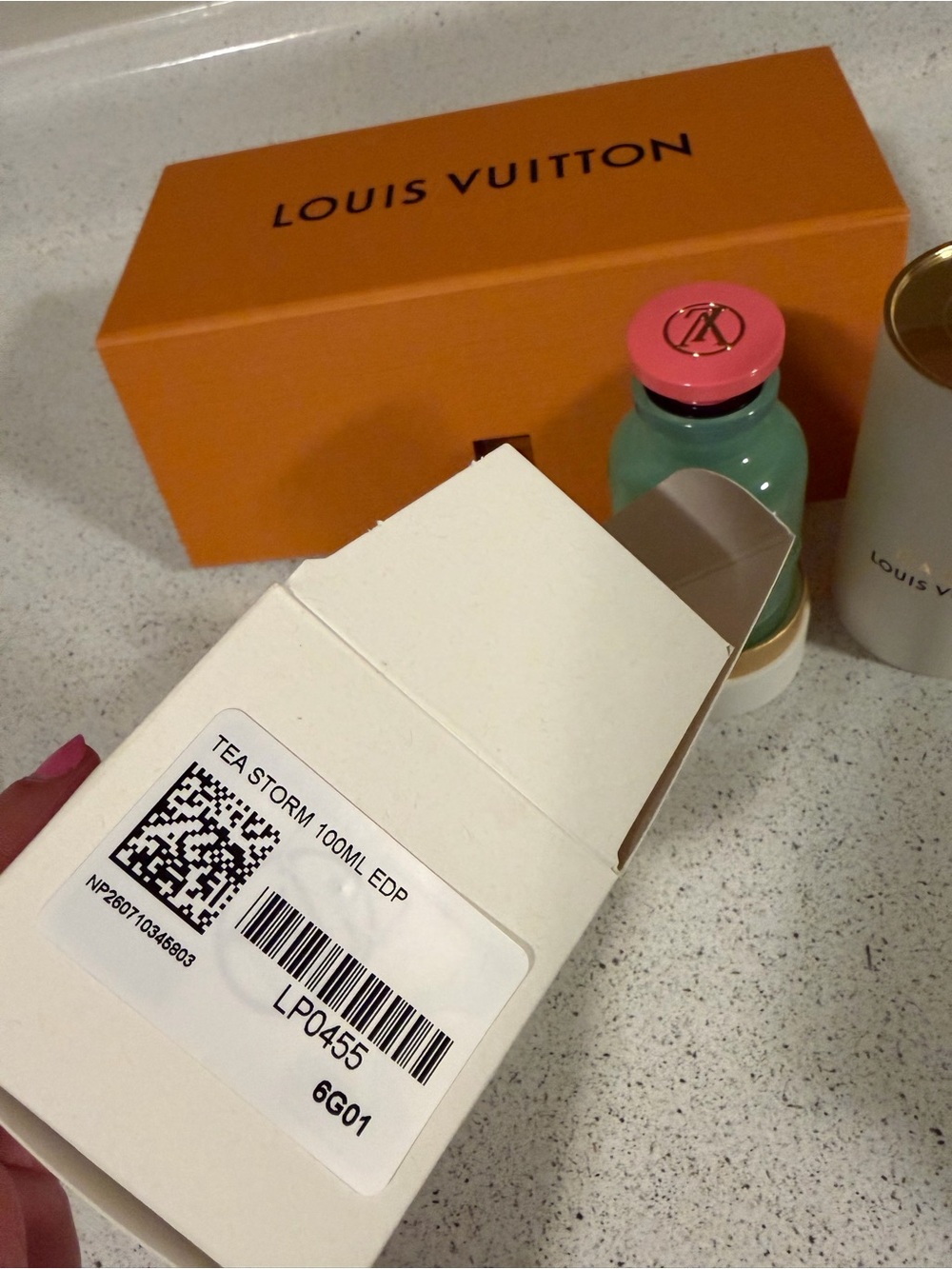 Louis Vuitton Tea Storm - Picture 2 of 6